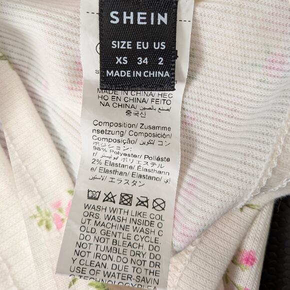 Shein Cottagecore V-Scoop Neck Floral Top | Women's XS - Picture 3 of 6